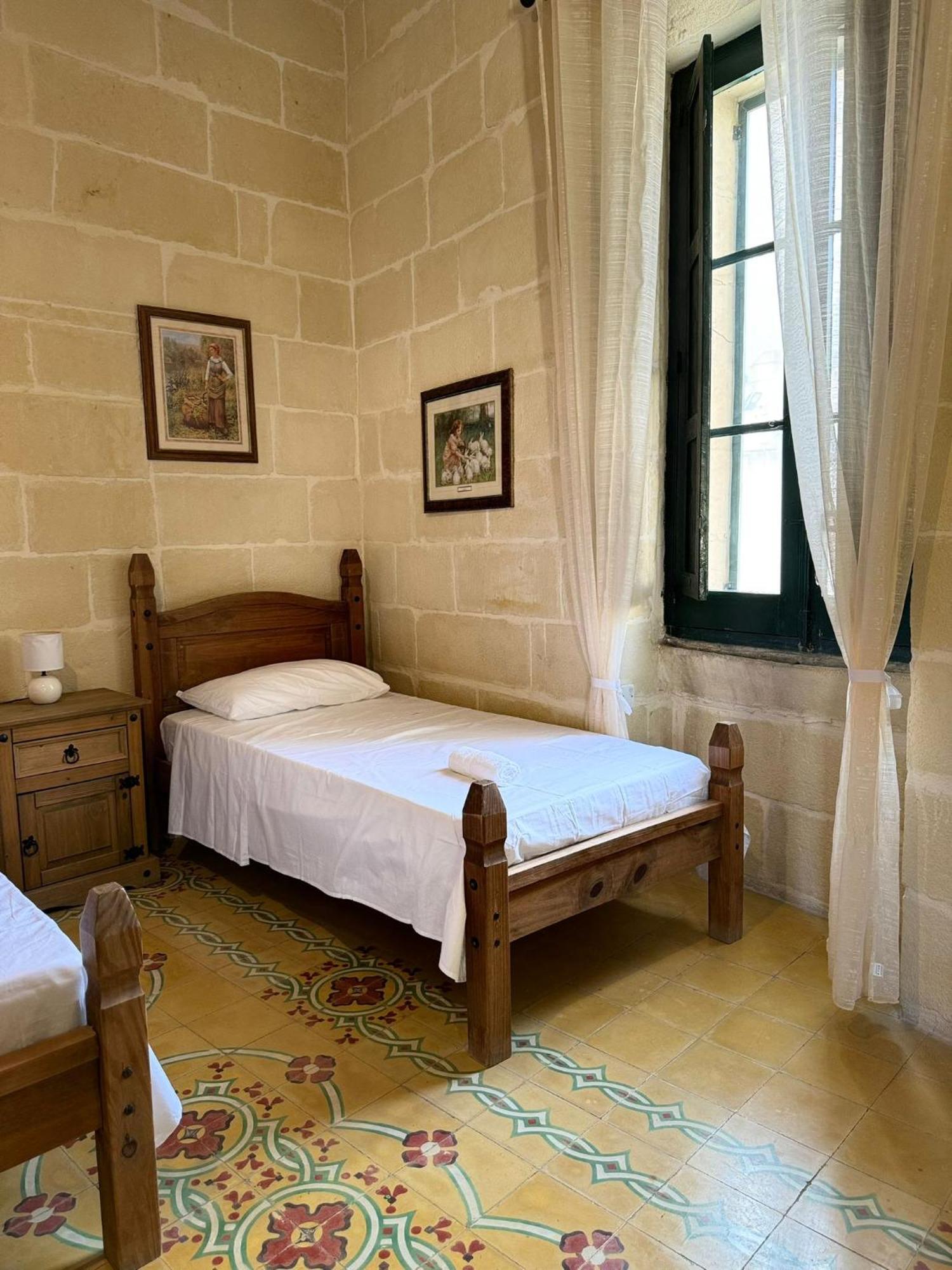 Tal-Kaptan Guest House Victoria Bagian luar foto